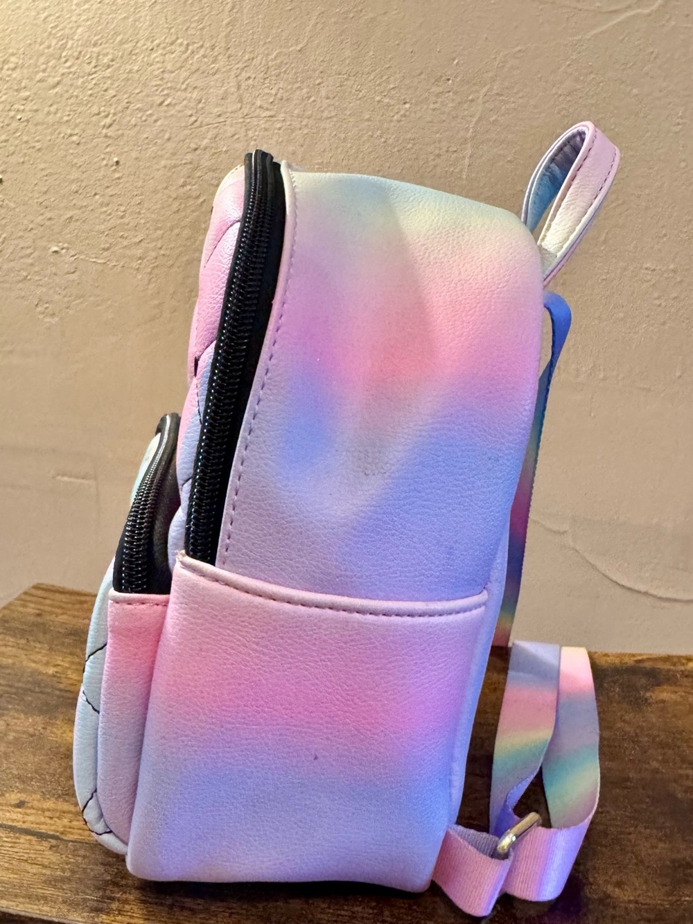Luv Betsy Betsy Johnson rainbow Heart Mini Backpack Purse - Picture 5 of 12
